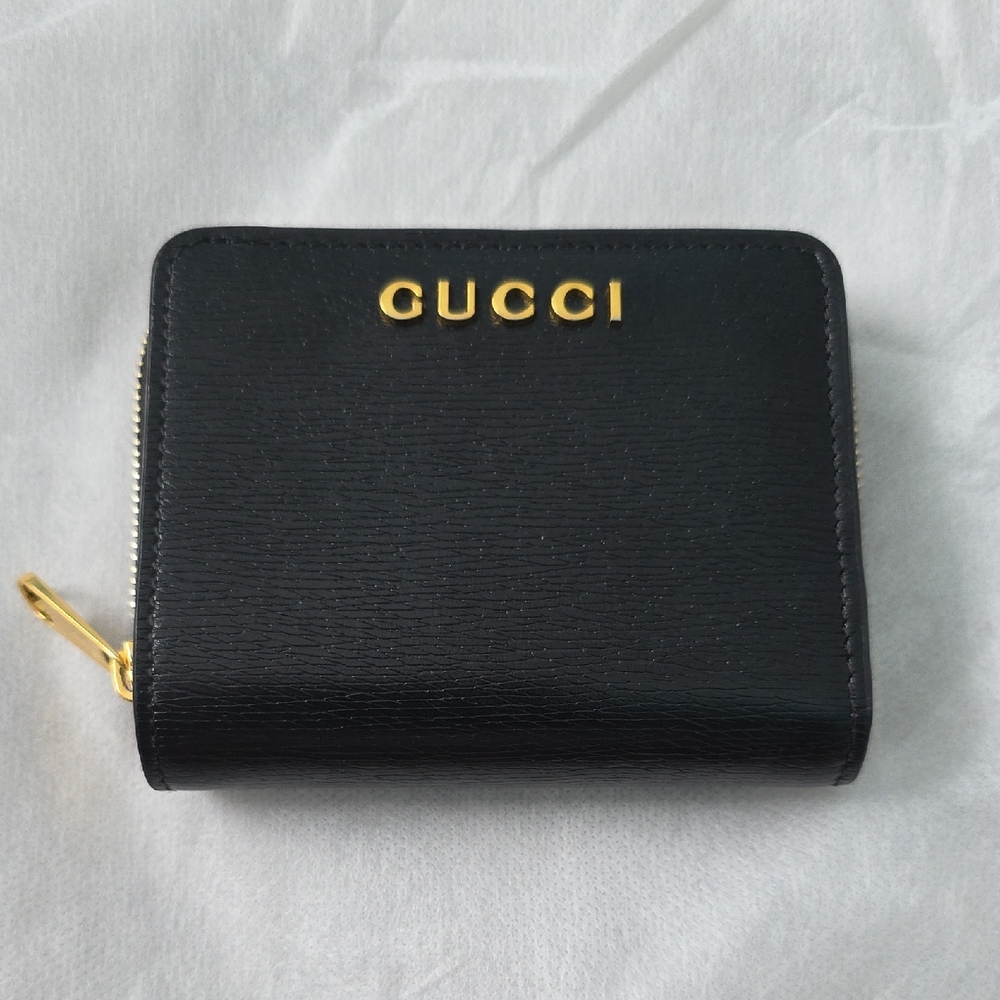 Gucci Script Black Bifold Wallet ** Comes With COA **